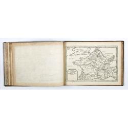 Diverses cartes et tables pour la géographie ancienne, pour la chronologie et pour les itinéraires et voyages modernes.